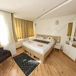 Hotel Hayat 3*