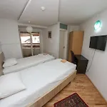 Отель Hayat