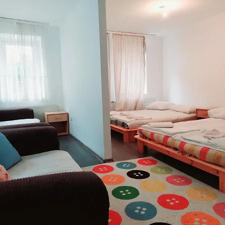Hayat Hotel 3*