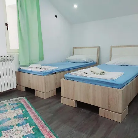Hayat Hotel