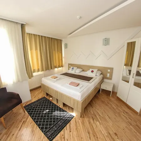 Hotel Hayat 3*