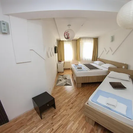 Szálloda Hayat 3*